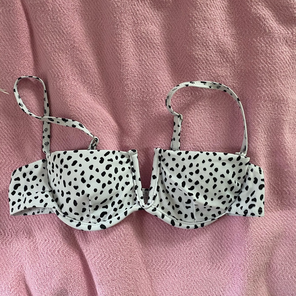 Bathing suit top
